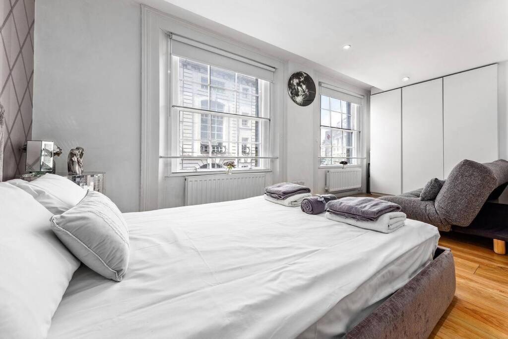 3 Bedroom Apartment In Haymarket Central London Sleep 10 Hy2 Dış mekan fotoğraf